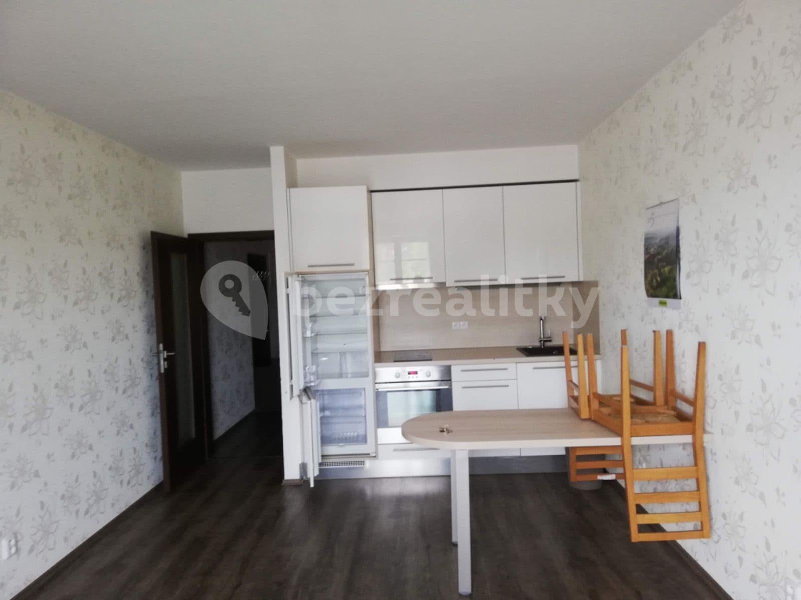 Pronájem bytu 1+kk 32 m², Ohradní, Kamenice, Středočeský kraj Pronájem bytu 1+kk 32 m², Ohradní, Kamenice, Středočeský kraj