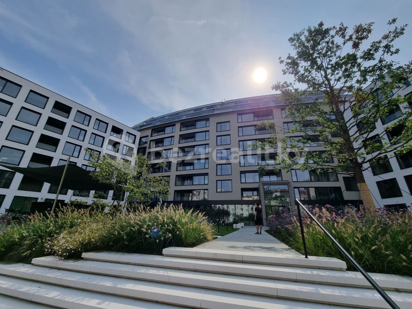 Pronájem bytu 1+kk 37 m², Vítězné náměstí, Praha, Praha Pronájem bytu 1+kk 37 m², Vítězné náměstí, Praha, Praha