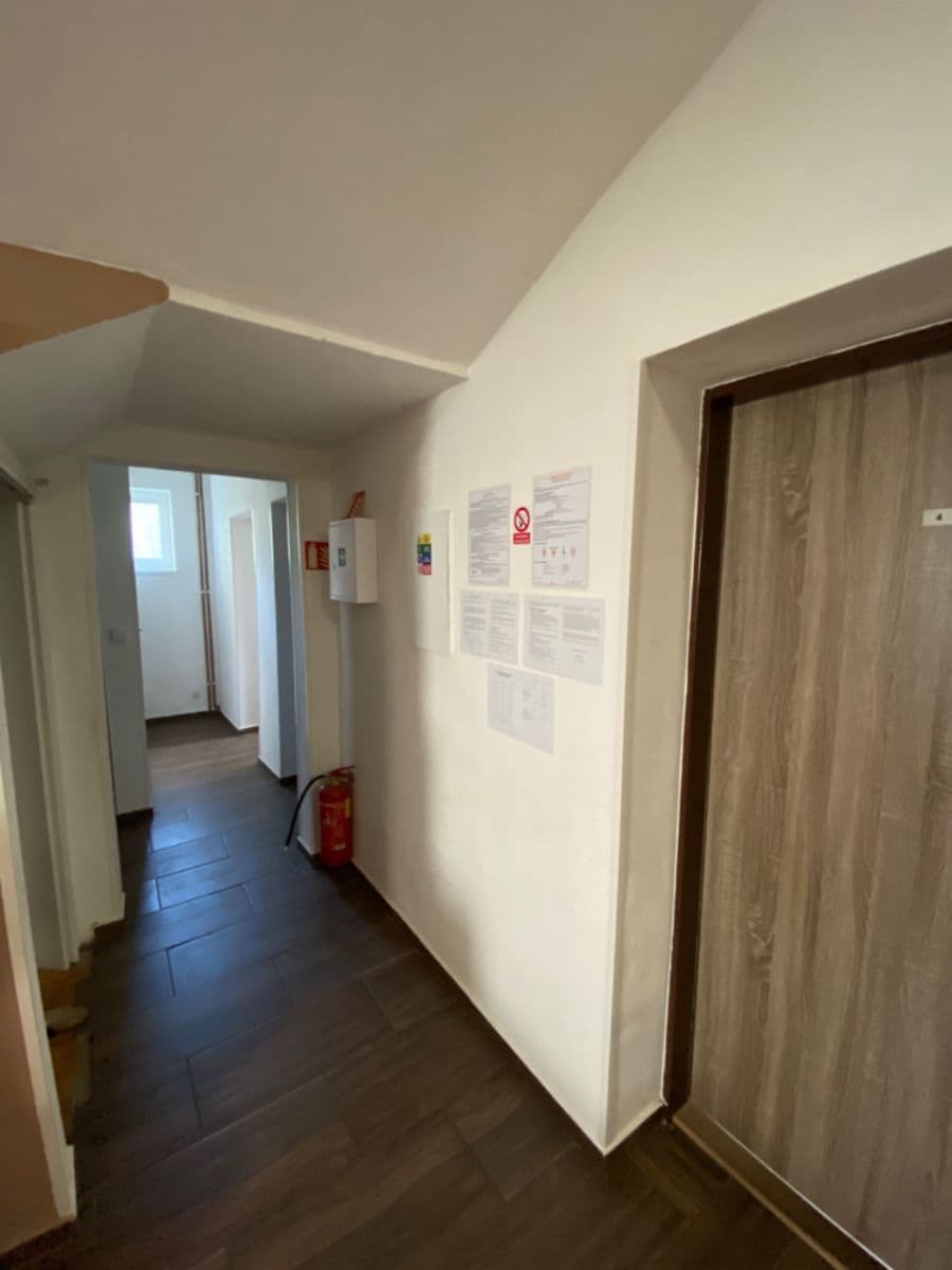 Pronájem bytu Garsoniéra 20 m², Kokešova, Pardubice, Pardubický kraj Pronájem bytu Garsoniéra 20 m², Kokešova, Pardubice, Pardubický kraj