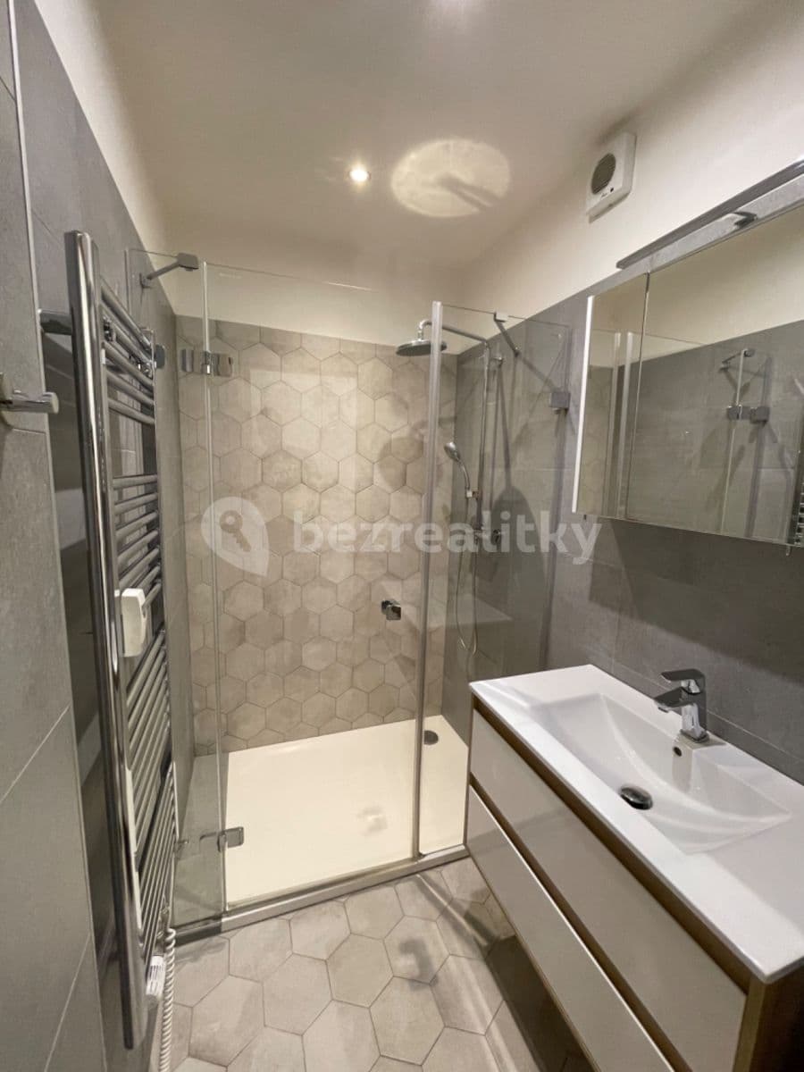 Pronájem bytu 3+kk 70 m², náměstí Bořislavka, Praha, Praha Pronájem bytu 3+kk 70 m², náměstí Bořislavka, Praha, Praha