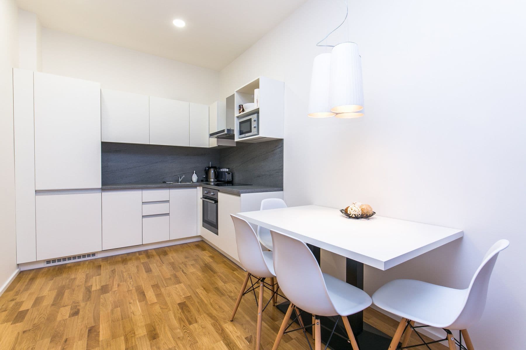 Pronájem bytu 62 m², Dlouhá, Praha, Praha Pronájem bytu 62 m², Dlouhá, Praha, Praha