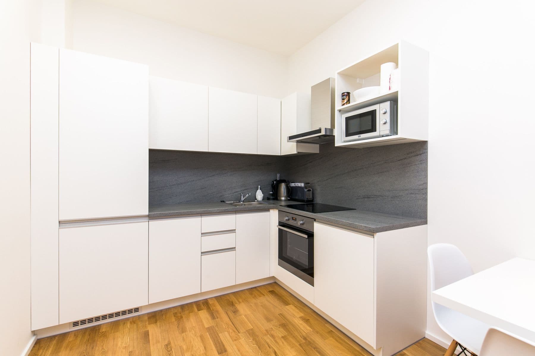 Pronájem bytu 62 m², Dlouhá, Praha, Praha Pronájem bytu 62 m², Dlouhá, Praha, Praha