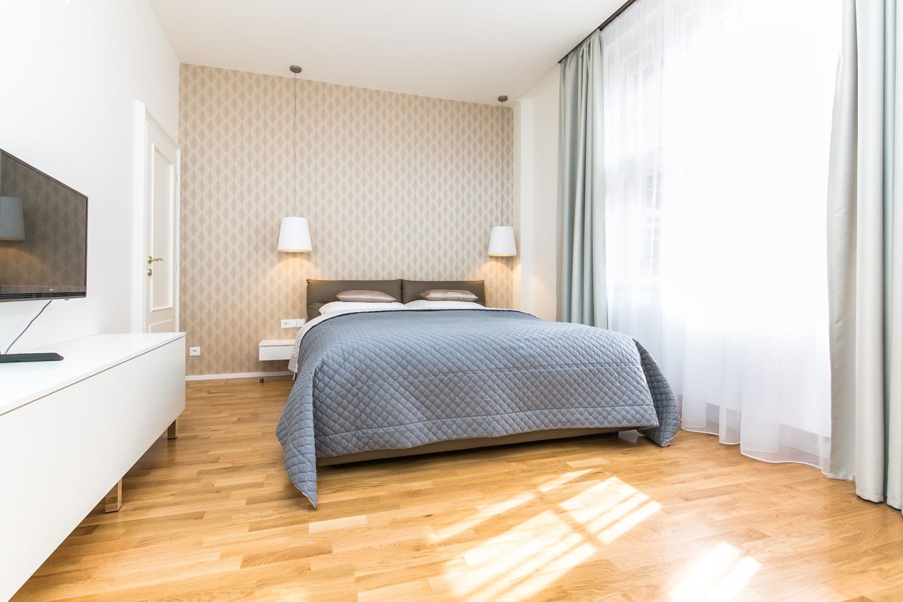 Pronájem bytu 62 m², Dlouhá, Praha, Praha Pronájem bytu 62 m², Dlouhá, Praha, Praha