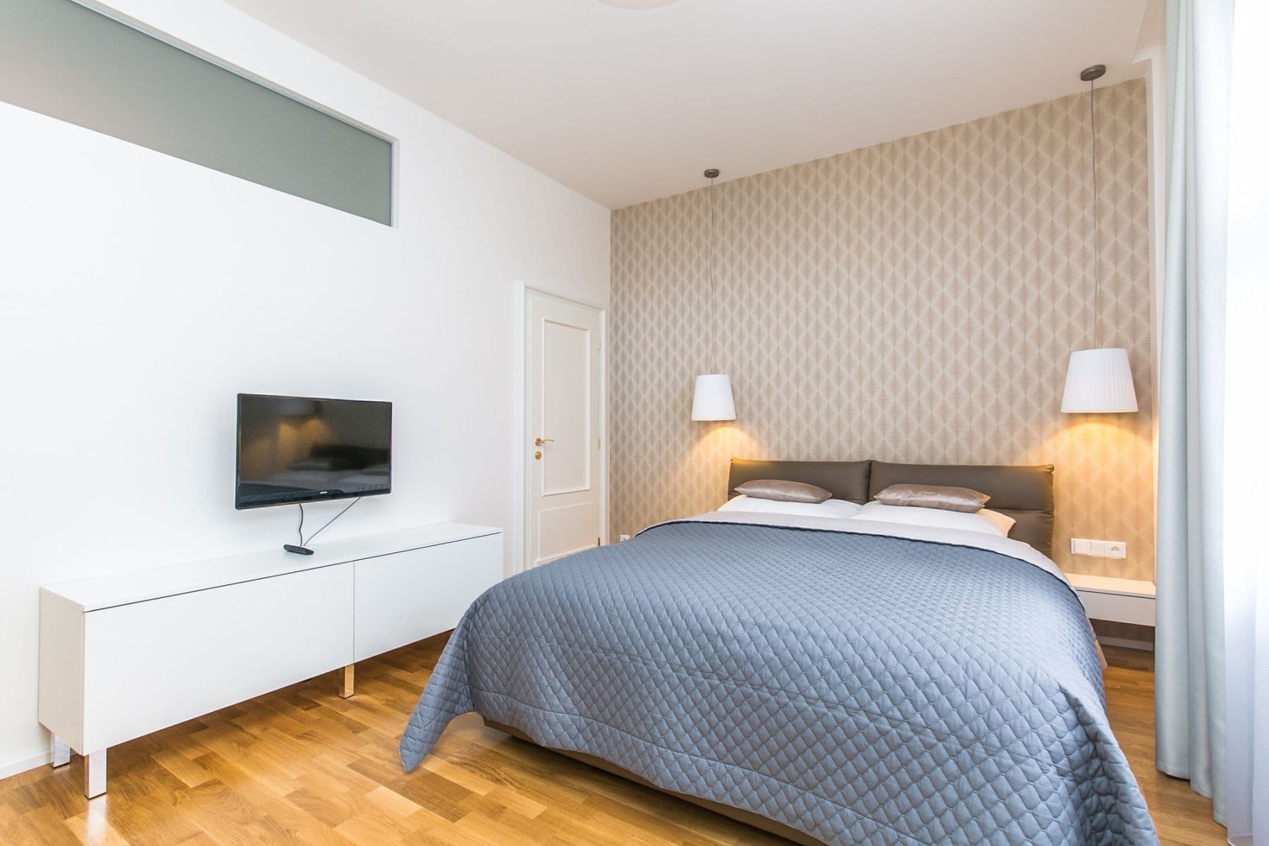 Pronájem bytu 62 m², Dlouhá, Praha, Praha Pronájem bytu 62 m², Dlouhá, Praha, Praha
