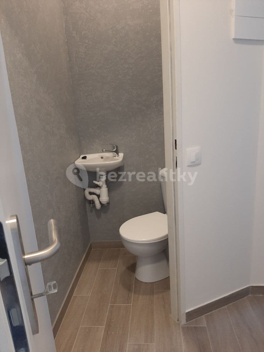 Pronájem bytu 2+kk 42 m², U Stojanu, Praha, Praha Pronájem bytu 2+kk 42 m², U Stojanu, Praha, Praha