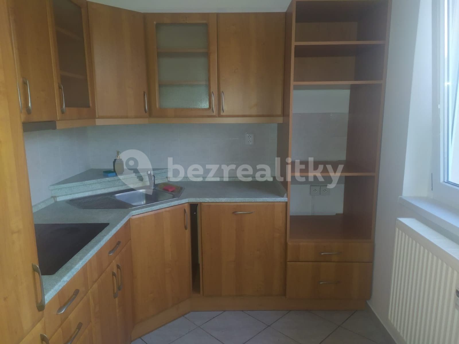 Pronájem bytu 2+1 60 m², Milovice, Středočeský kraj Pronájem bytu 2+1 60 m², Milovice, Středočeský kraj