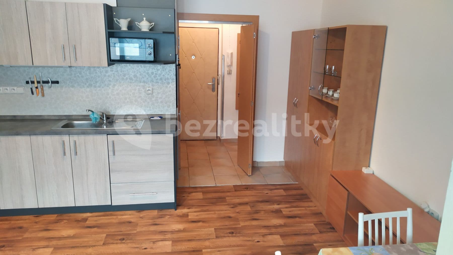 Pronájem bytu 1+kk 32 m², Netušilova, Prostějov, Olomoucký kraj Pronájem bytu 1+kk 32 m², Netušilova, Prostějov, Olomoucký kraj