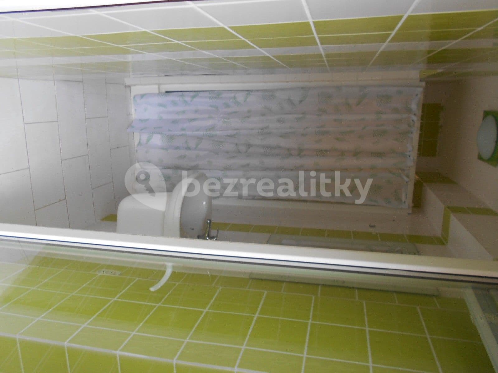 Pronájem bytu 2+kk 57 m², Louny, Ústecký kraj Pronájem bytu 2+kk 57 m², Louny, Ústecký kraj