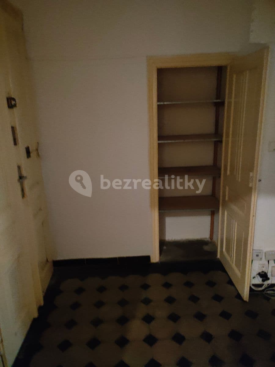 Pronájem bytu 2+1 62 m², U Nikolajky, Praha, Praha Pronájem bytu 2+1 62 m², U Nikolajky, Praha, Praha
