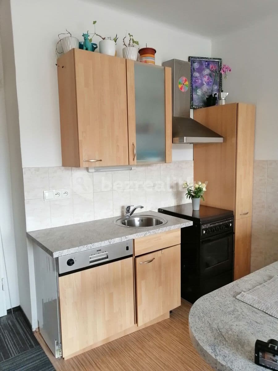 Pronájem bytu 1+kk 30 m², Kolbenova, Praha, Praha Pronájem bytu 1+kk 30 m², Kolbenova, Praha, Praha