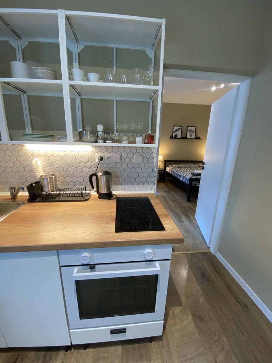 Pronájem bytu 35 m², Bělohorská, Praha, Praha Pronájem bytu 35 m², Bělohorská, Praha, Praha