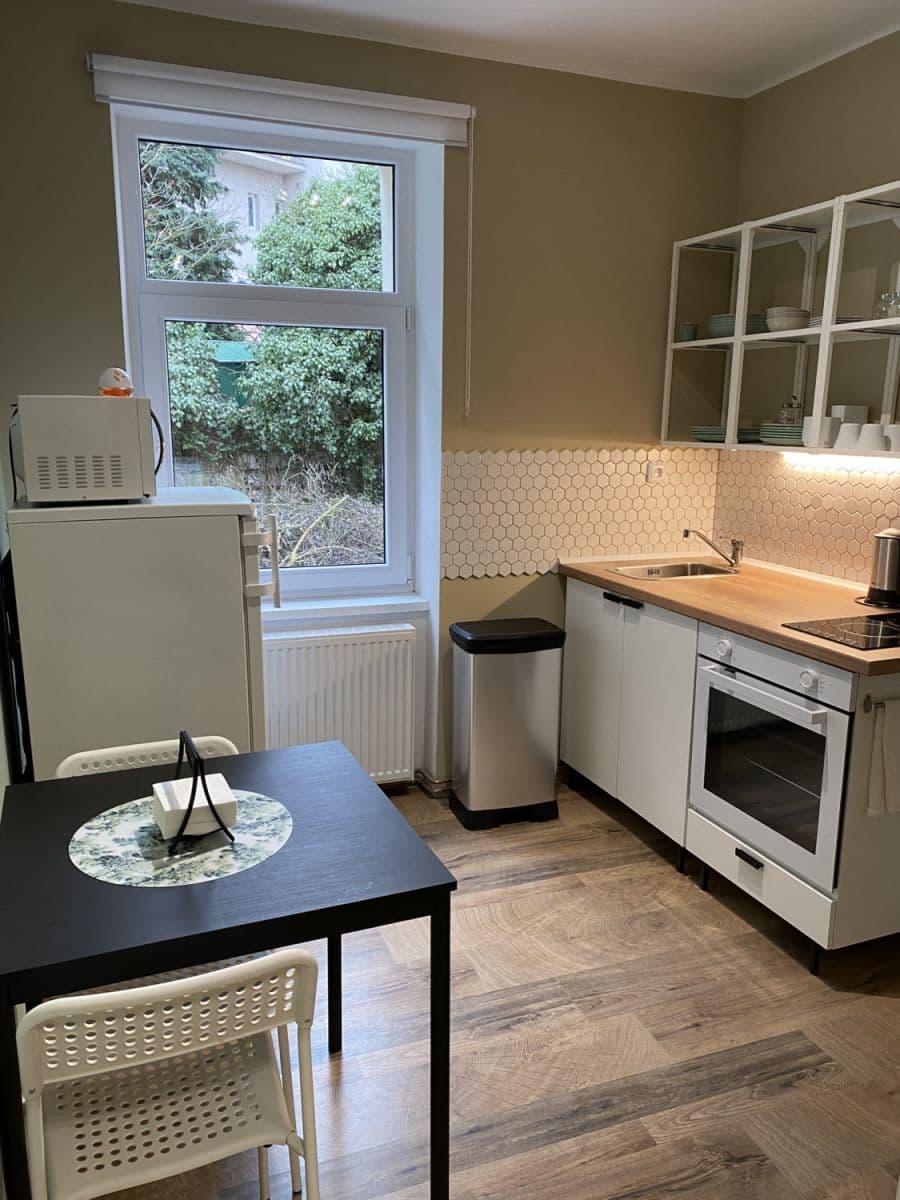 Pronájem bytu 35 m², Bělohorská, Praha, Praha Pronájem bytu 35 m², Bělohorská, Praha, Praha