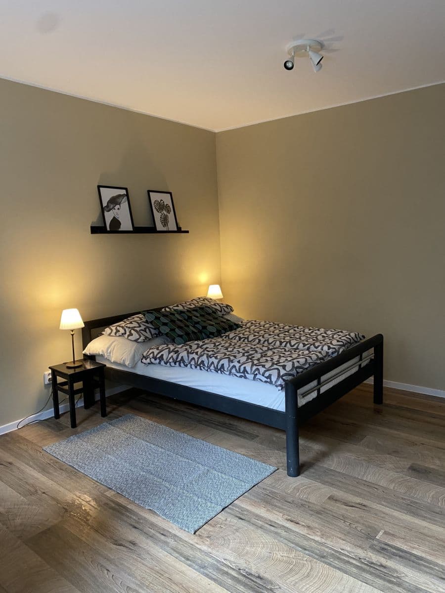 Pronájem bytu 35 m², Bělohorská, Praha, Praha Pronájem bytu 35 m², Bělohorská, Praha, Praha