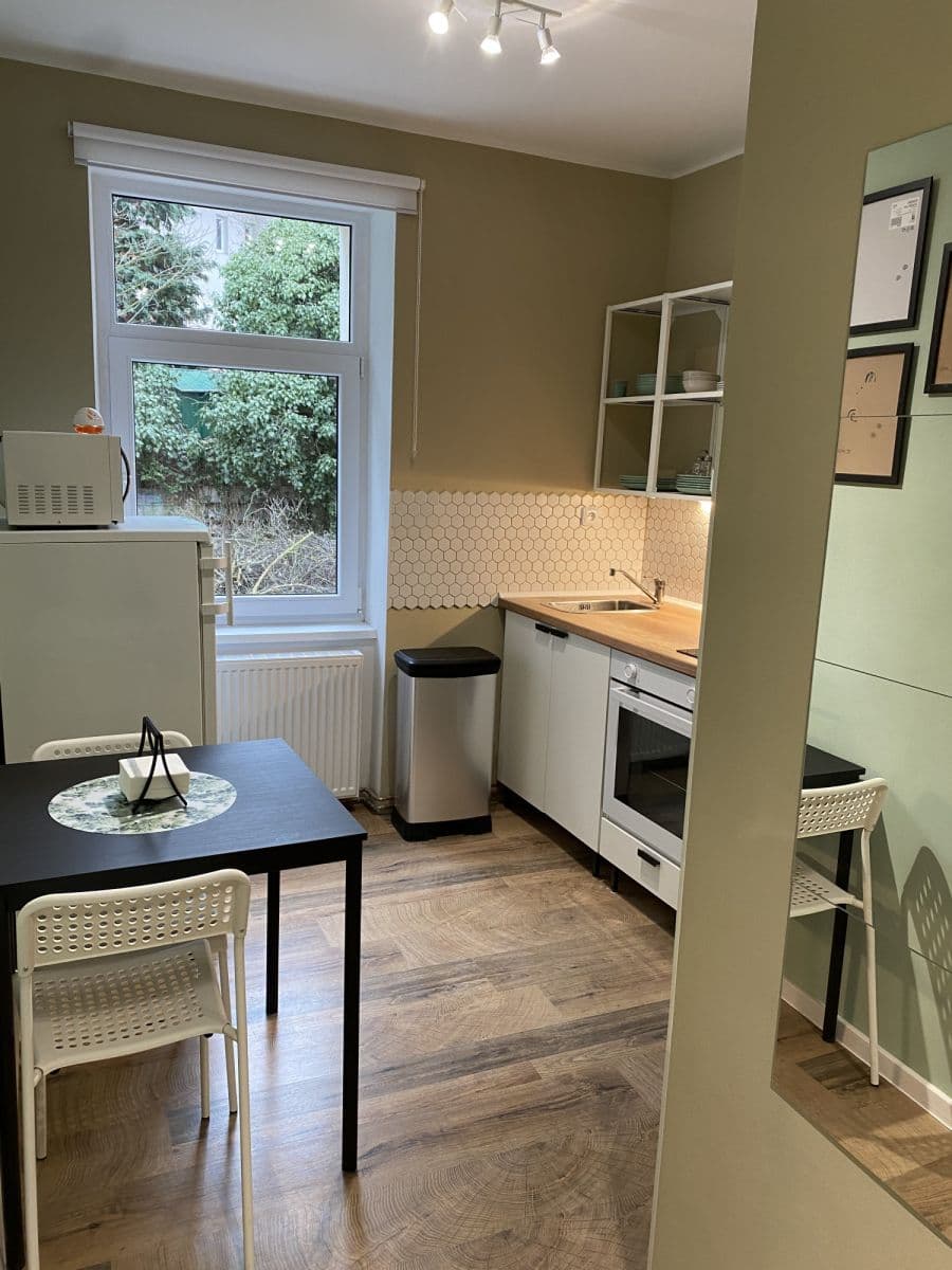 Pronájem bytu 35 m², Bělohorská, Praha, Praha Pronájem bytu 35 m², Bělohorská, Praha, Praha