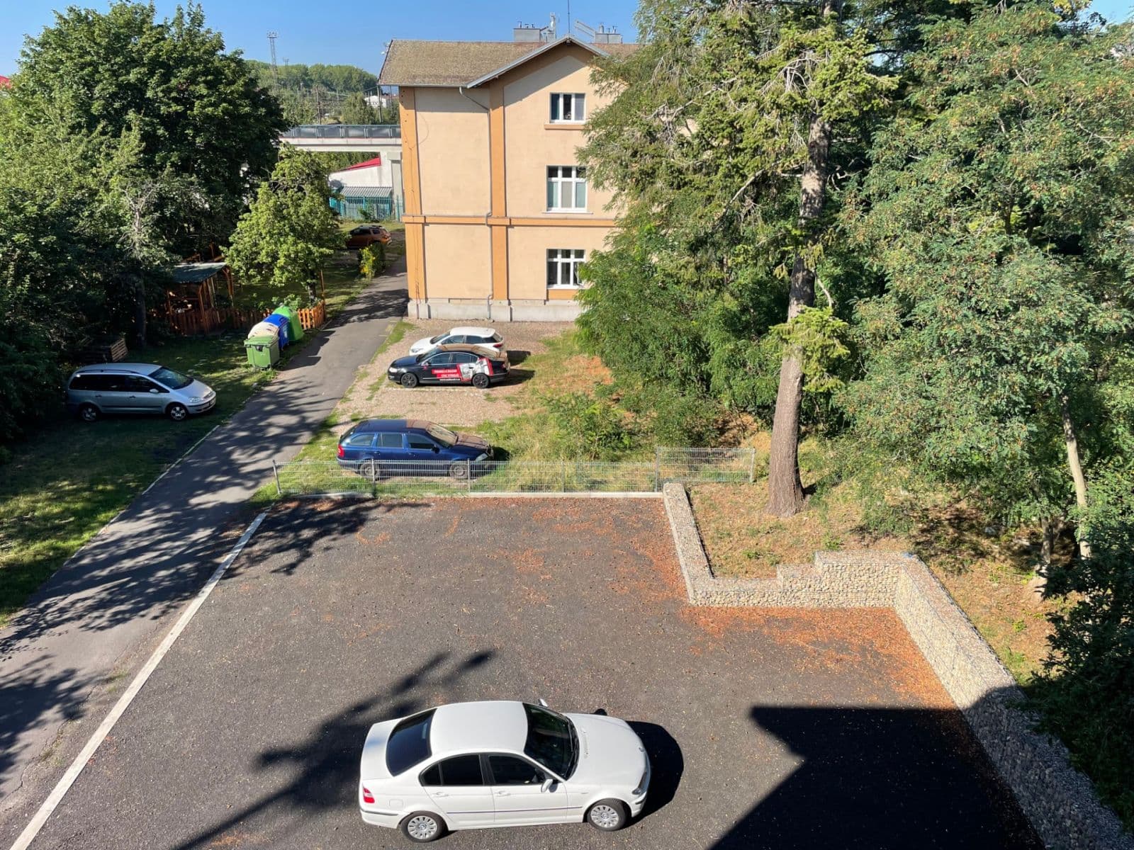 Pronájem bytu 4+1 120 m², Nádražní, Chomutov, Ústecký kraj Pronájem bytu 4+1 120 m², Nádražní, Chomutov, Ústecký kraj