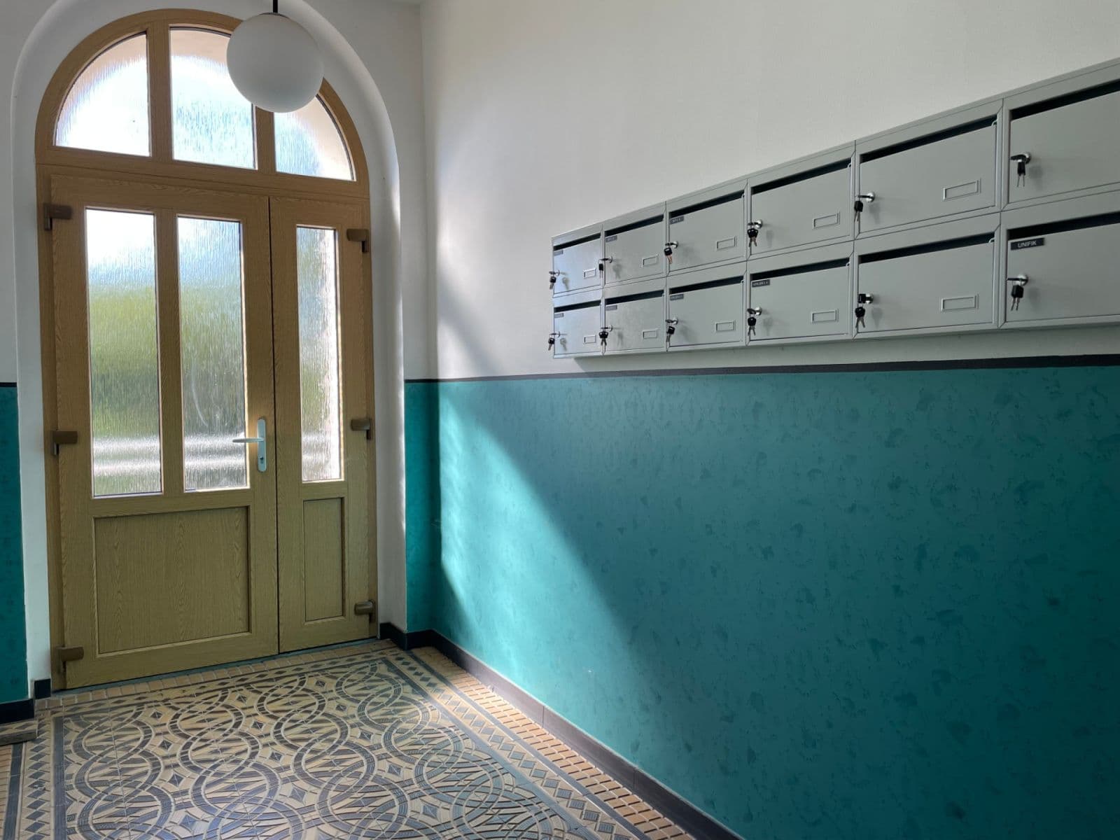 Pronájem bytu 4+1 120 m², Nádražní, Chomutov, Ústecký kraj Pronájem bytu 4+1 120 m², Nádražní, Chomutov, Ústecký kraj