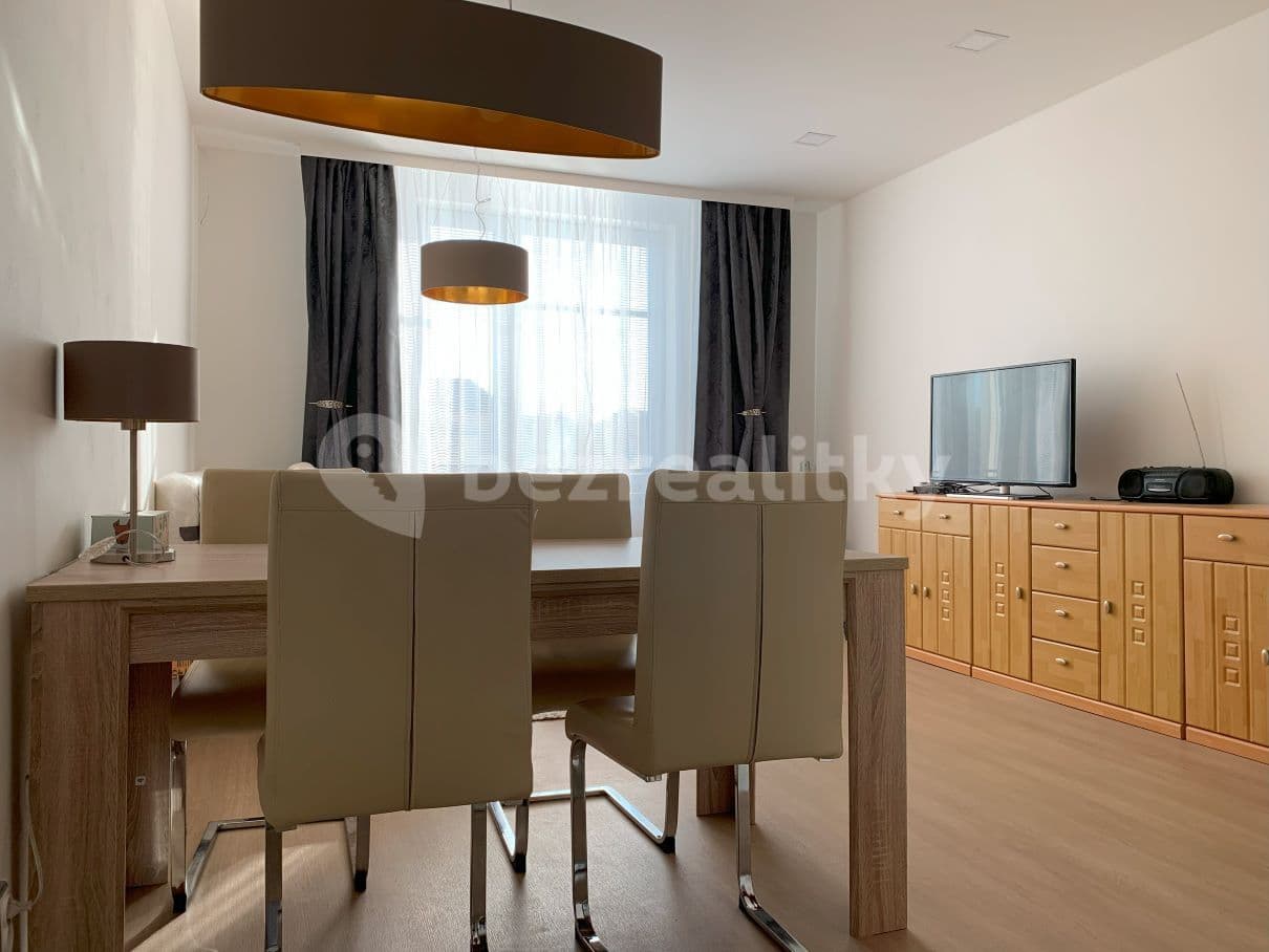 Pronájem bytu 2+kk 60 m², Cyrila Boudy, Kladno, Středočeský kraj Pronájem bytu 2+kk 60 m², Cyrila Boudy, Kladno, Středočeský kraj