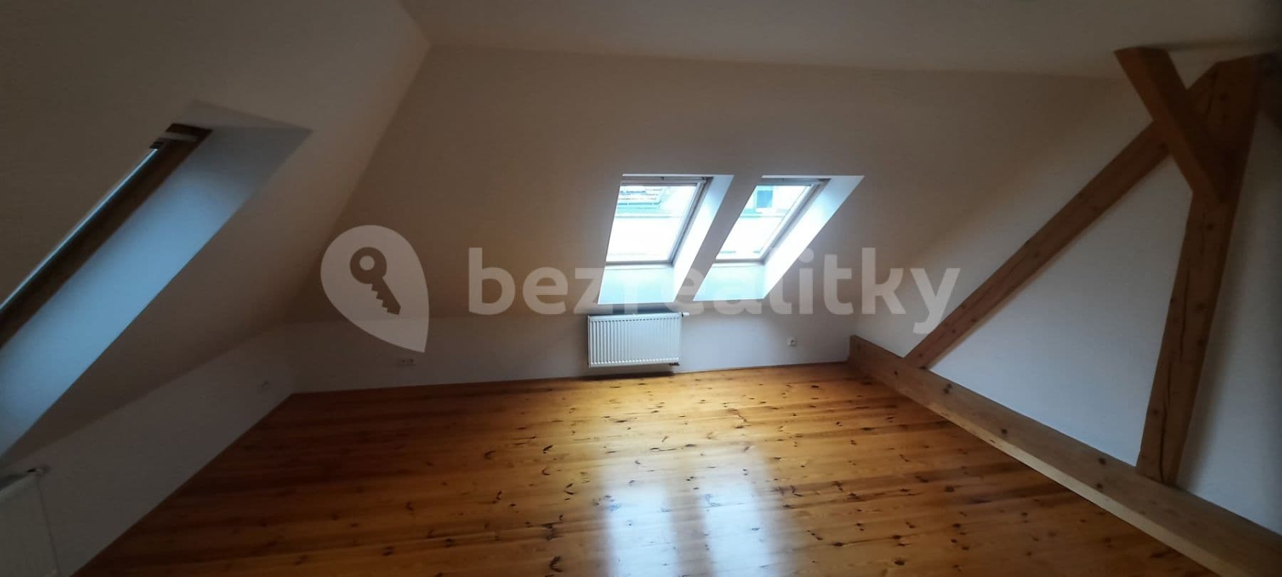 Pronájem bytu 3+1 105 m², U Strže, Praha, Praha Pronájem bytu 3+1 105 m², U Strže, Praha, Praha