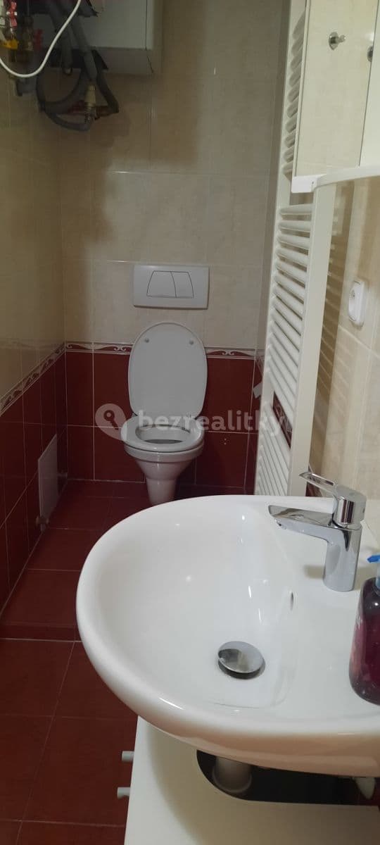 Pronájem bytu 3+1 105 m², U Strže, Praha, Praha Pronájem bytu 3+1 105 m², U Strže, Praha, Praha