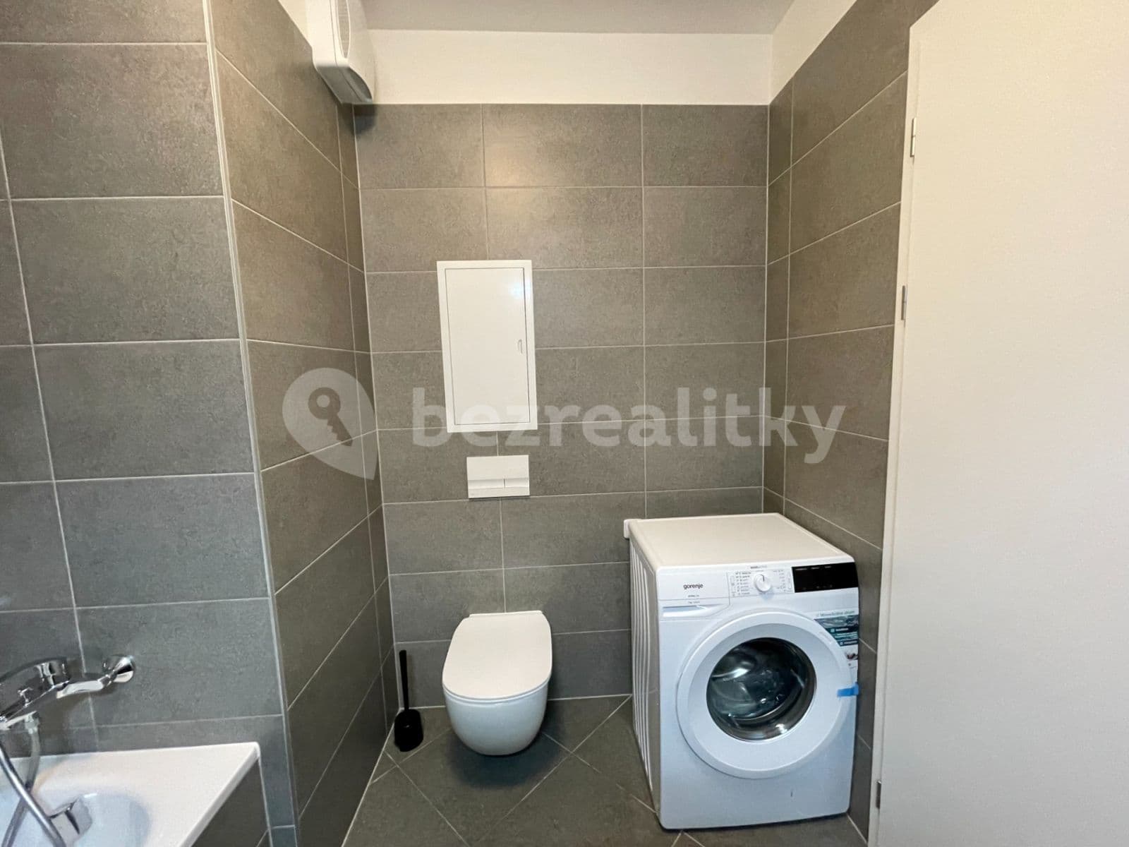 Pronájem bytu 2+kk 51 m², Gollové, Praha, Praha Pronájem bytu 2+kk 51 m², Gollové, Praha, Praha