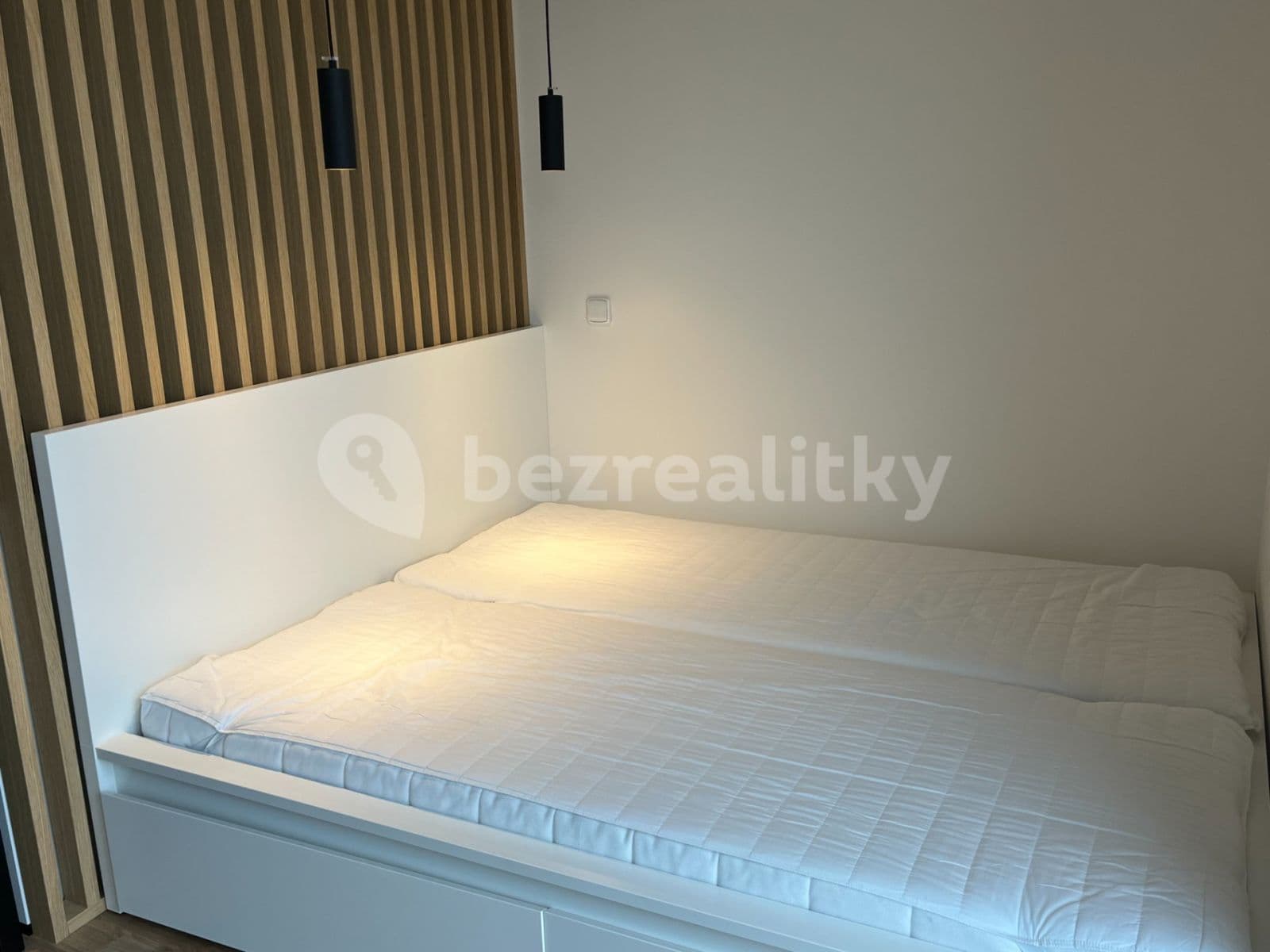 Pronájem bytu 1+kk 31 m², Heřmanická, Praha, Praha Pronájem bytu 1+kk 31 m², Heřmanická, Praha, Praha