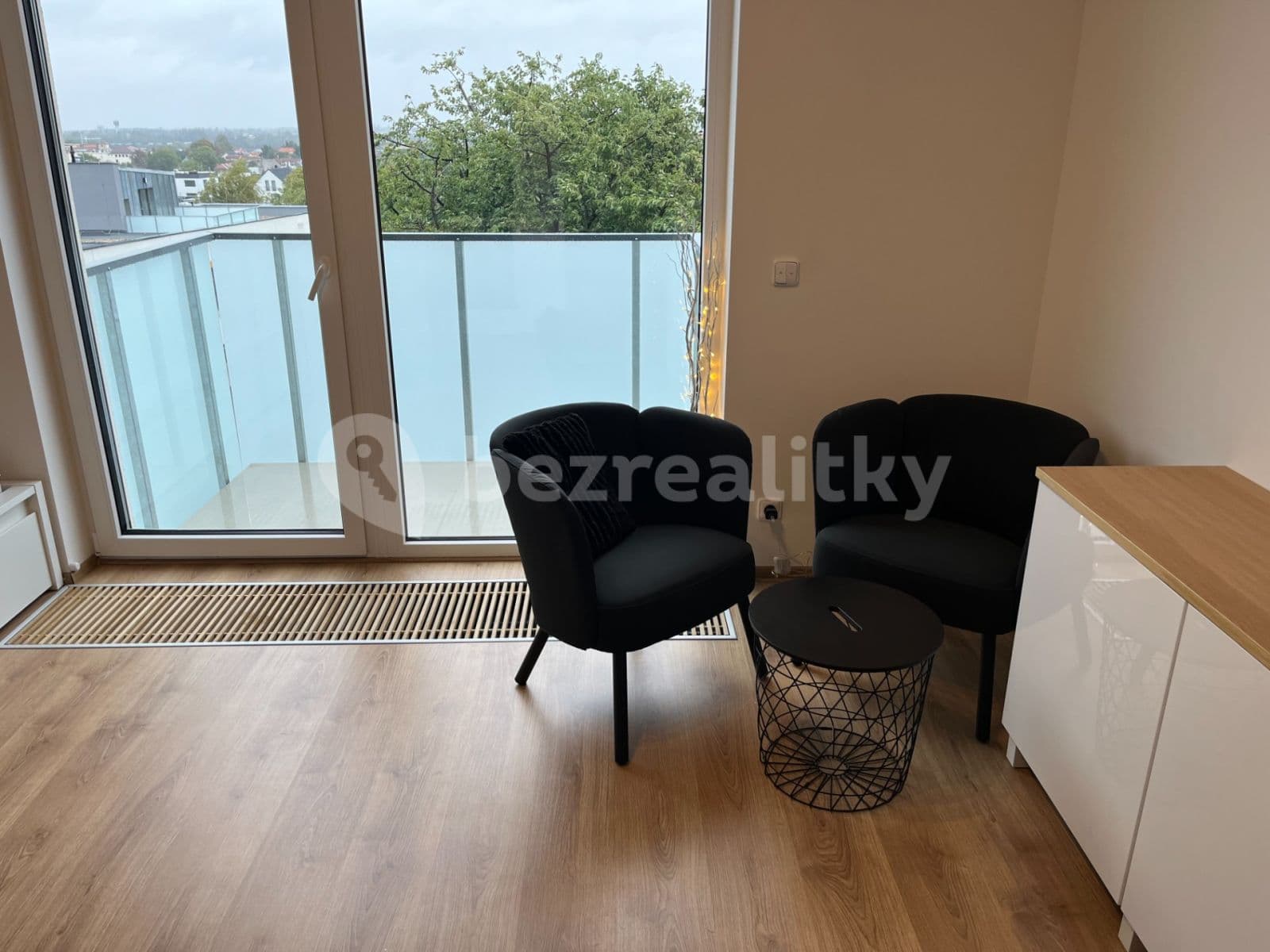 Pronájem bytu 1+kk 31 m², Heřmanická, Praha, Praha Pronájem bytu 1+kk 31 m², Heřmanická, Praha, Praha