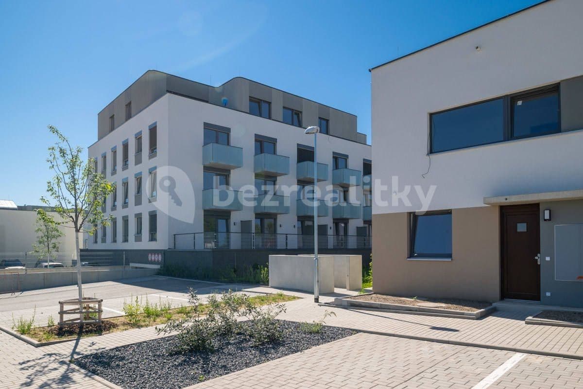Pronájem bytu 1+kk 31 m², Heřmanická, Praha, Praha Pronájem bytu 1+kk 31 m², Heřmanická, Praha, Praha