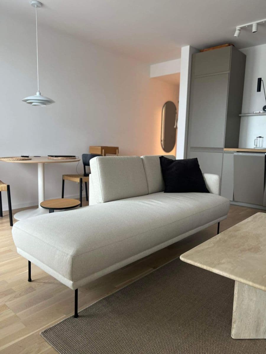 Pronájem bytu 2+1 57 m², Račianska, Nové Mesto, Bratislavský kraj Pronájem bytu 2+1 57 m², Račianska, Nové Mesto, Bratislavský kraj