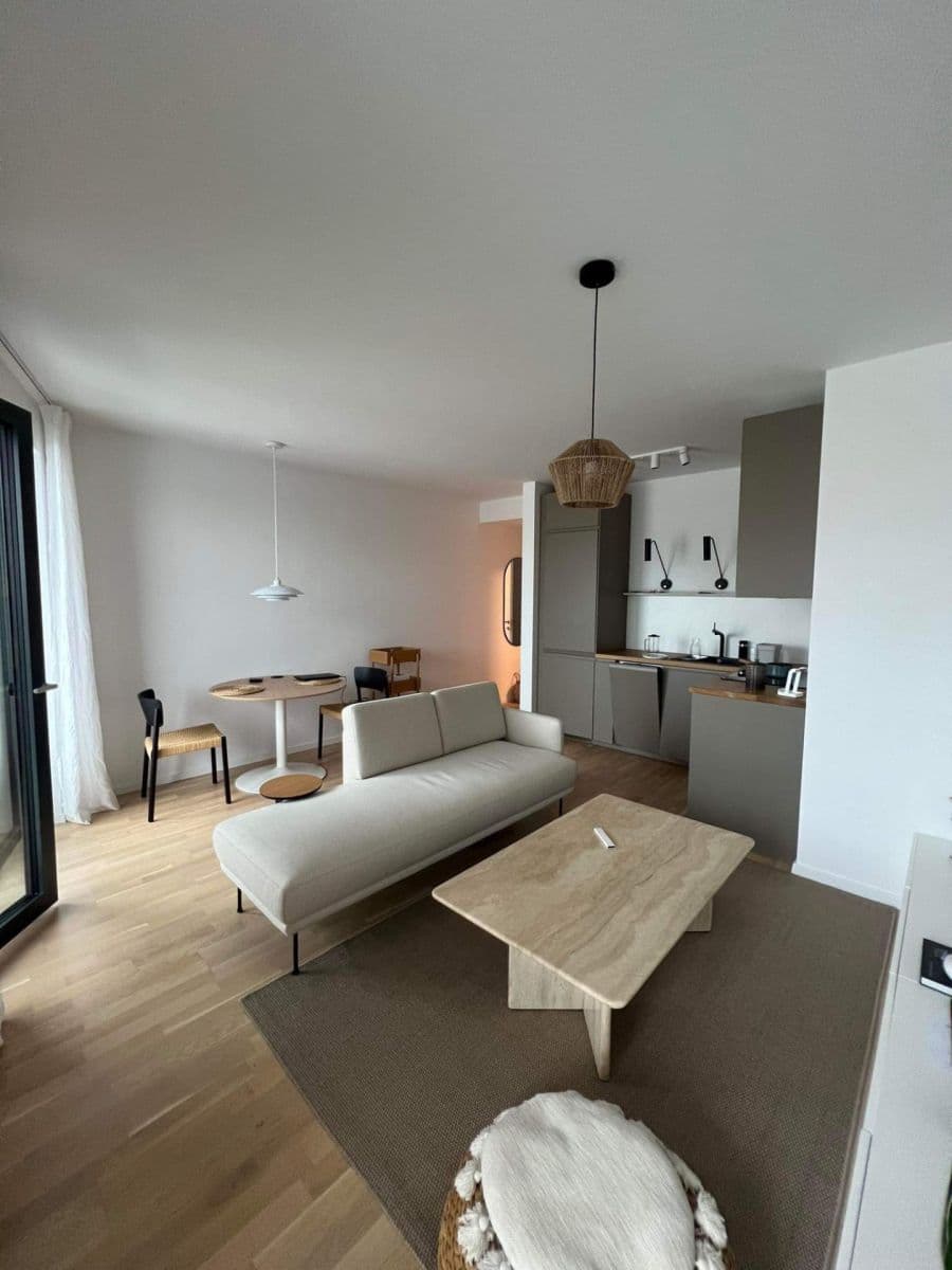 Pronájem bytu 2+1 57 m², Račianska, Nové Mesto, Bratislavský kraj Pronájem bytu 2+1 57 m², Račianska, Nové Mesto, Bratislavský kraj