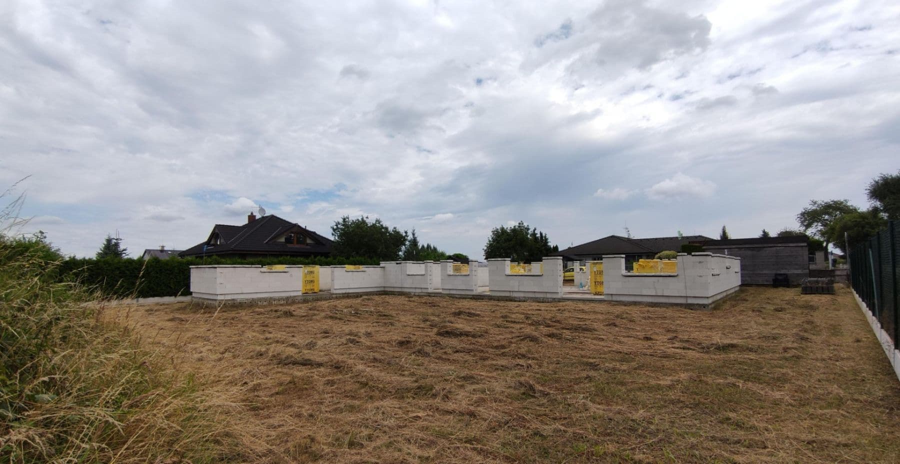 Prodej pozemku 1.173 m², Křenice, Středočeský kraj Prodej pozemku 1.173 m², Křenice, Středočeský kraj