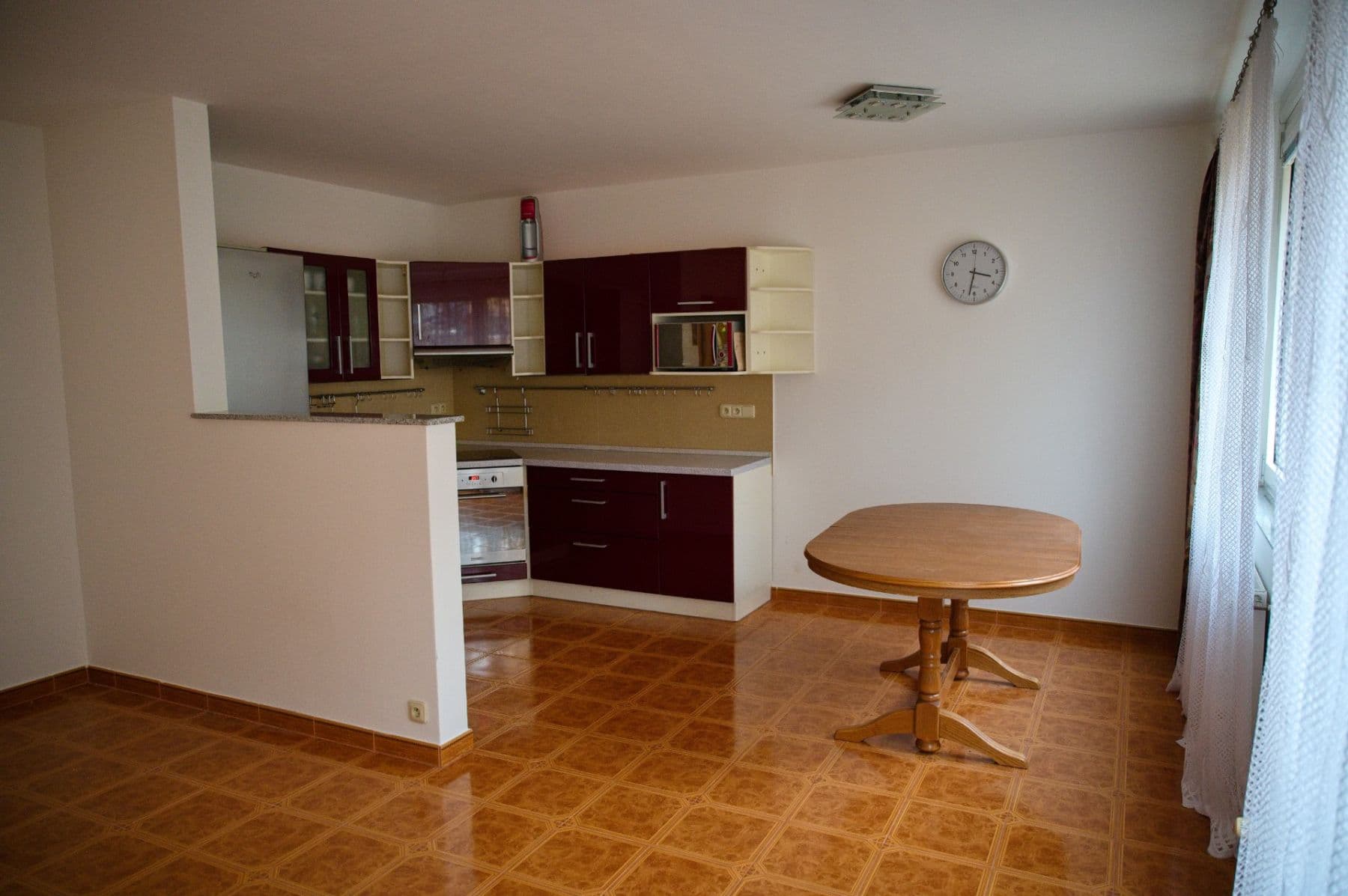 Pronájem bytu 3+1 68 m², Přímětická, Praha, Praha Pronájem bytu 3+1 68 m², Přímětická, Praha, Praha