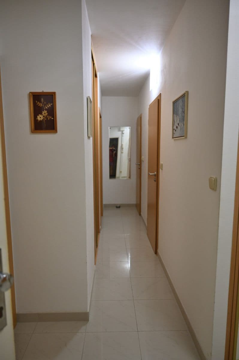 Pronájem bytu 3+1 68 m², Přímětická, Praha, Praha Pronájem bytu 3+1 68 m², Přímětická, Praha, Praha