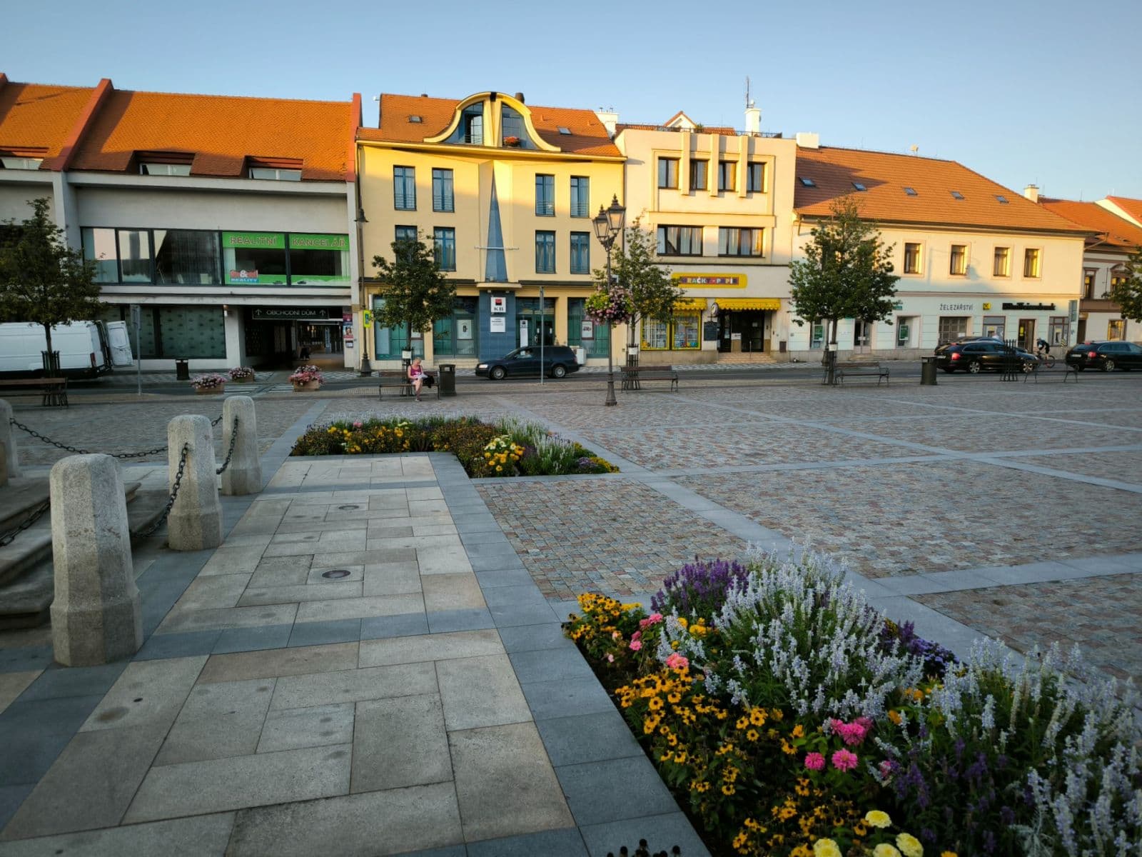 Pronájem bytu 1+1 46 m², Masarykovo náměstí, Brandýs nad Labem-Stará Boleslav, Středočeský kraj Pronájem bytu 1+1 46 m², Masarykovo náměstí, Brandýs nad Labem-Stará Boleslav, Středočeský kraj