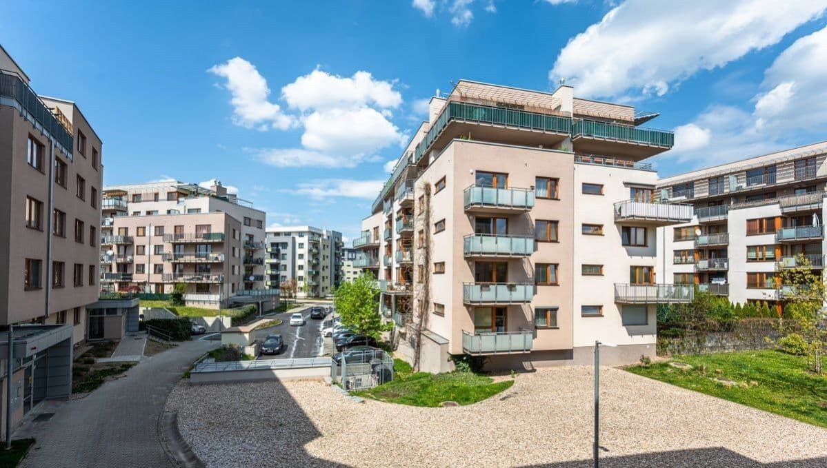 Pronájem bytu 2+kk 58 m², Bratislavská, Praha, Praha Pronájem bytu 2+kk 58 m², Bratislavská, Praha, Praha