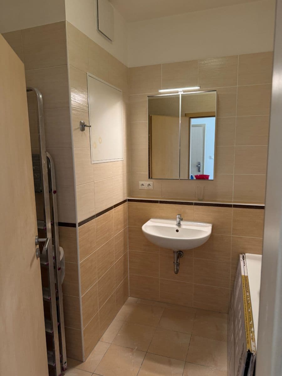 Pronájem bytu 2+kk 58 m², Bratislavská, Praha, Praha Pronájem bytu 2+kk 58 m², Bratislavská, Praha, Praha