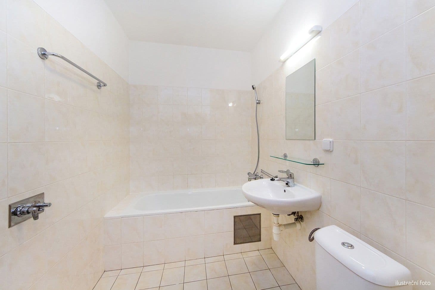 Prodej bytu 1+1 43 m², Nad Přehradou, Praha, Praha Prodej bytu 1+1 43 m², Nad Přehradou, Praha, Praha