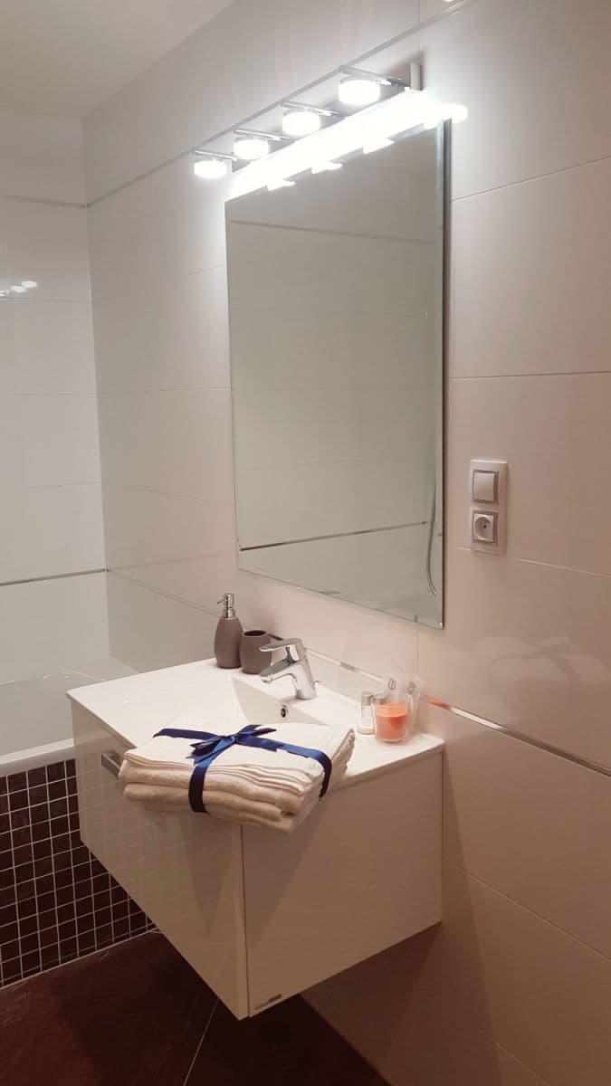 Pronájem bytu 85 m², Olšanská d, Praha, Praha Pronájem bytu 85 m², Olšanská d, Praha, Praha