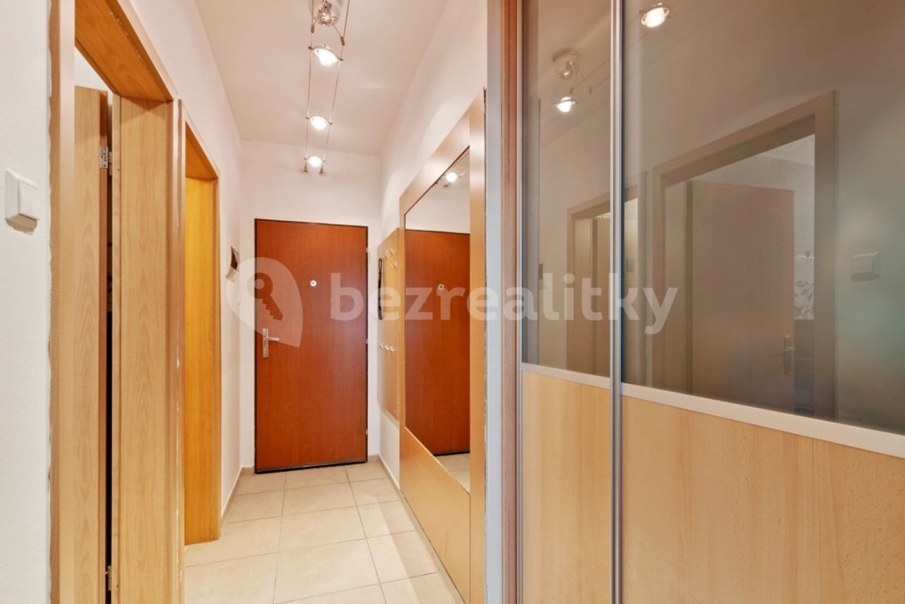 Pronájem bytu 3+1 83 m², Nádvorní, Liberec, Liberecký kraj Pronájem bytu 3+1 83 m², Nádvorní, Liberec, Liberecký kraj