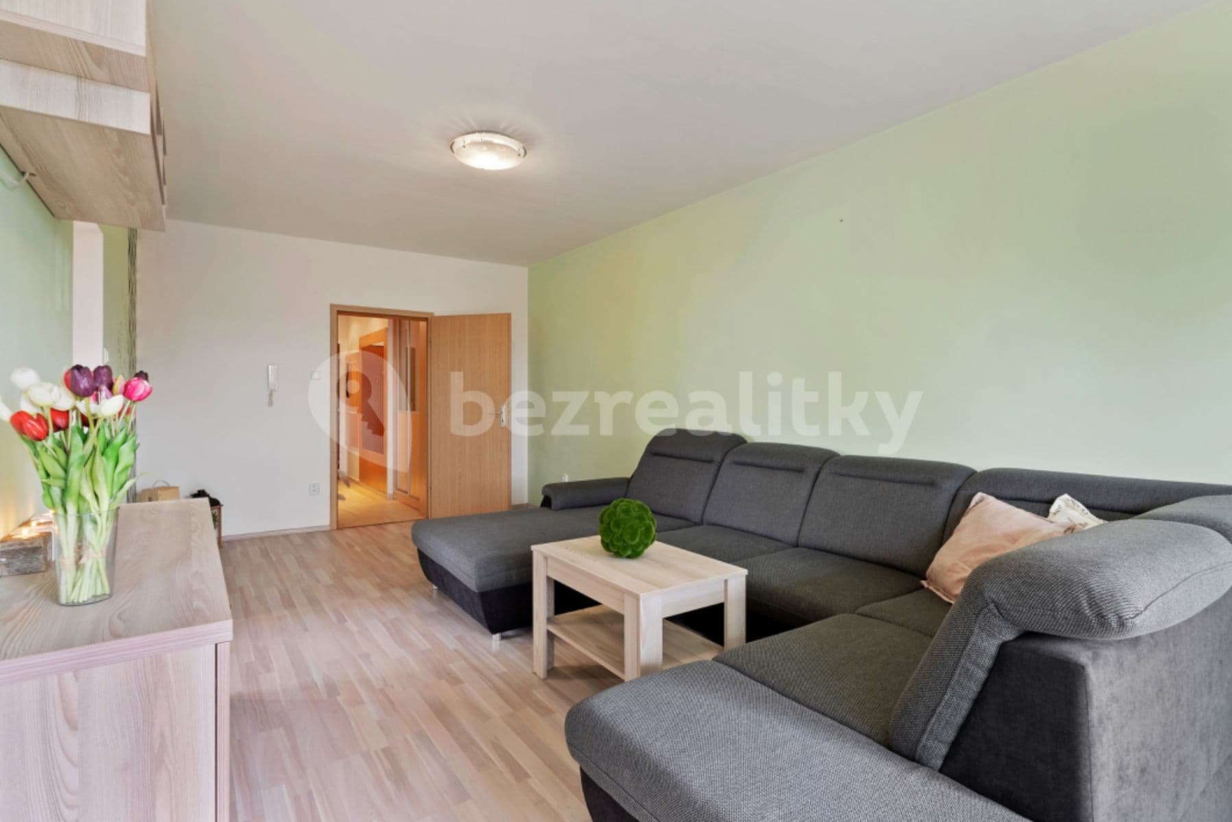 Pronájem bytu 3+1 83 m², Nádvorní, Liberec, Liberecký kraj Pronájem bytu 3+1 83 m², Nádvorní, Liberec, Liberecký kraj