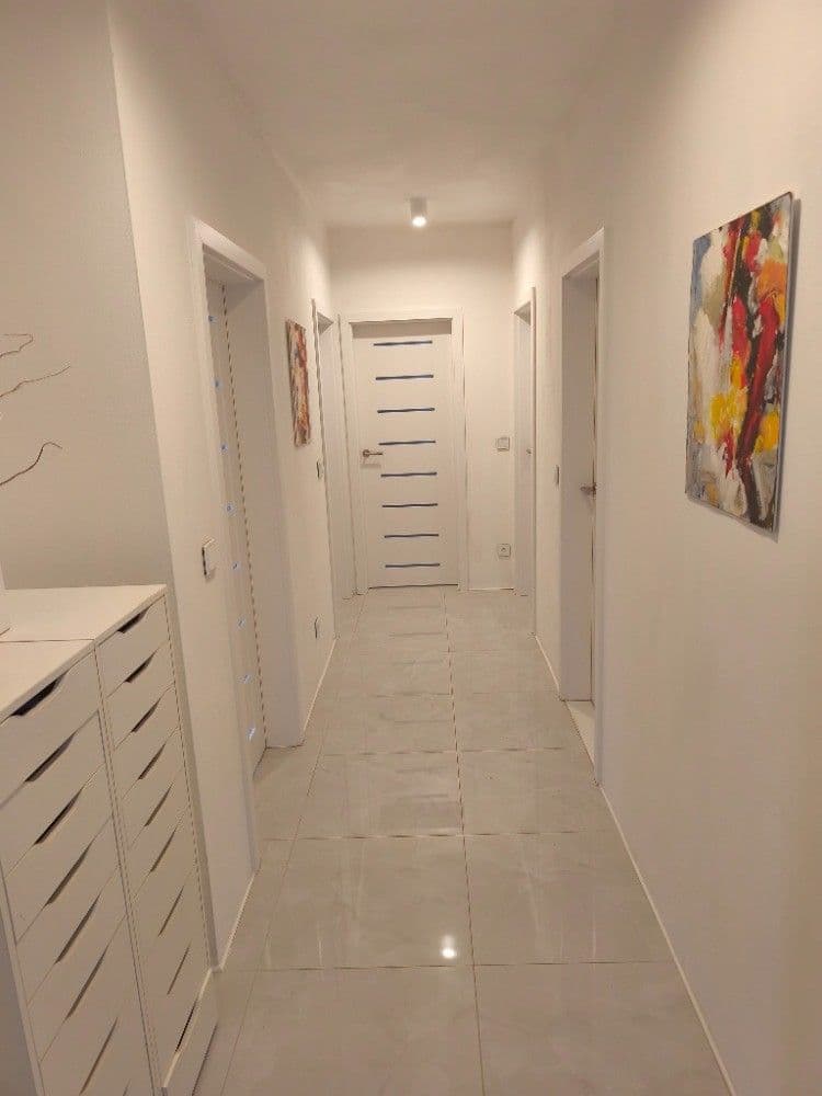 Prodej domu 320 m², pozemek 2.223 m², Horčápsko, Středočeský kraj Prodej domu 320 m², pozemek 2.223 m², Horčápsko, Středočeský kraj