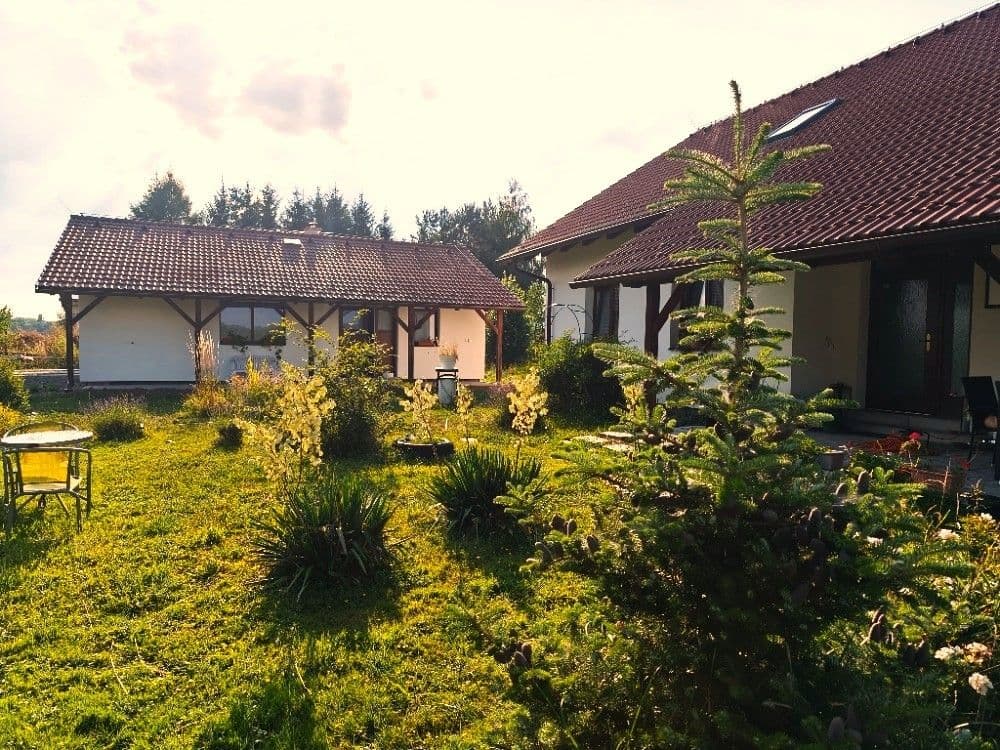 Prodej domu 320 m², pozemek 2.223 m², Horčápsko, Středočeský kraj Prodej domu 320 m², pozemek 2.223 m², Horčápsko, Středočeský kraj