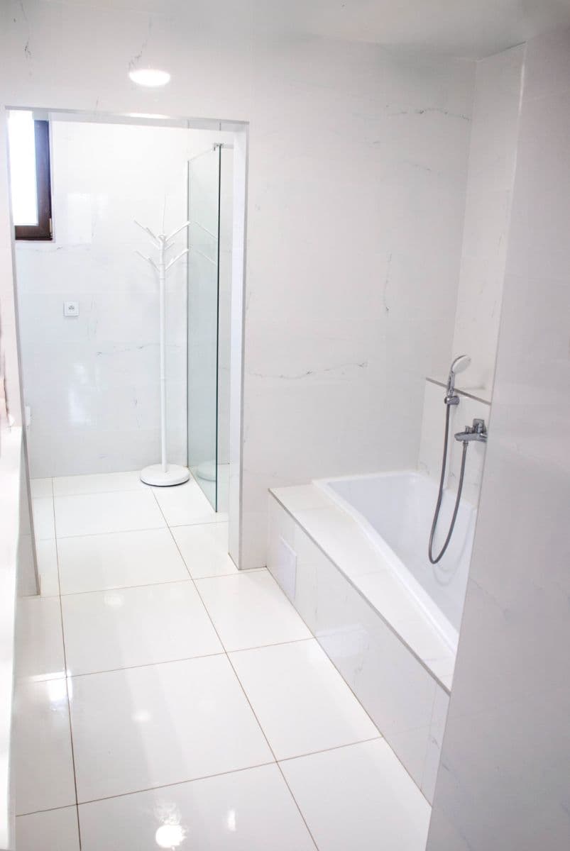 Prodej domu 320 m², pozemek 2.223 m², Horčápsko, Středočeský kraj Prodej domu 320 m², pozemek 2.223 m², Horčápsko, Středočeský kraj