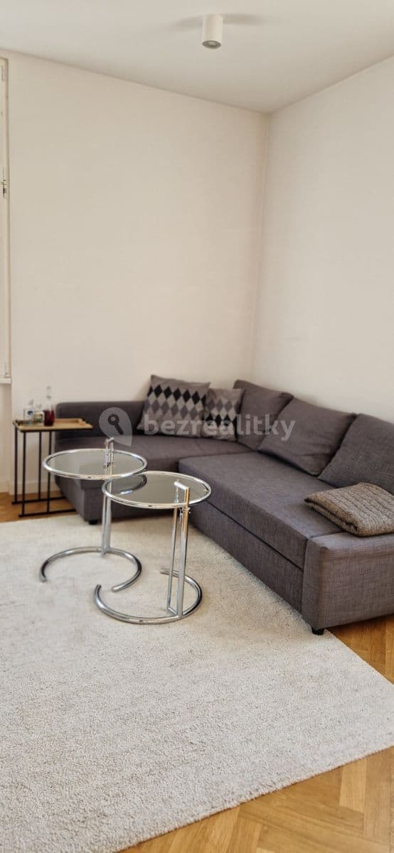 Pronájem bytu 1+1 52 m², Charlese de Gaulla, Praha, Praha Pronájem bytu 1+1 52 m², Charlese de Gaulla, Praha, Praha