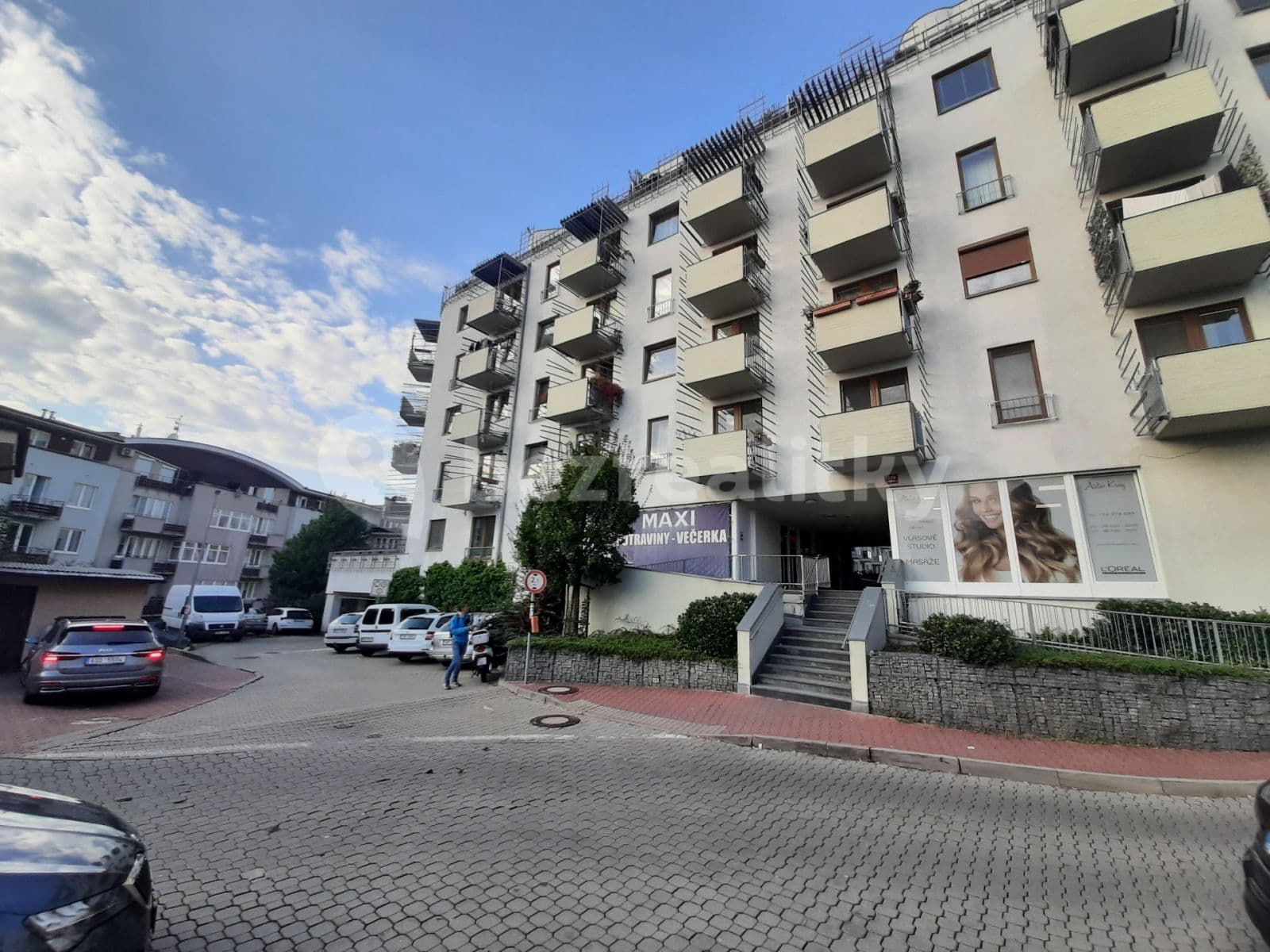 Pronájem bytu 1+kk 43 m², Pelušková, Praha, Praha Pronájem bytu 1+kk 43 m², Pelušková, Praha, Praha