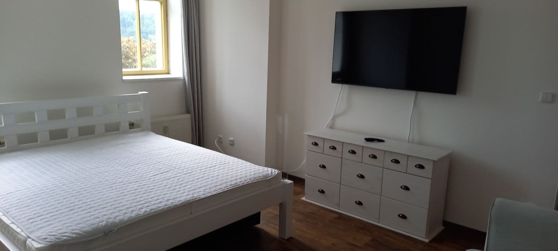 Prodej bytu 1+1 45 m², Moravská, Karlovy Vary, Karlovarský kraj Prodej bytu 1+1 45 m², Moravská, Karlovy Vary, Karlovarský kraj