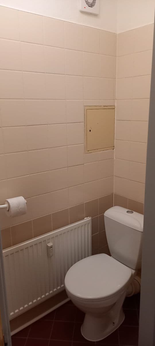 Prodej bytu 1+1 45 m², Moravská, Karlovy Vary, Karlovarský kraj Prodej bytu 1+1 45 m², Moravská, Karlovy Vary, Karlovarský kraj