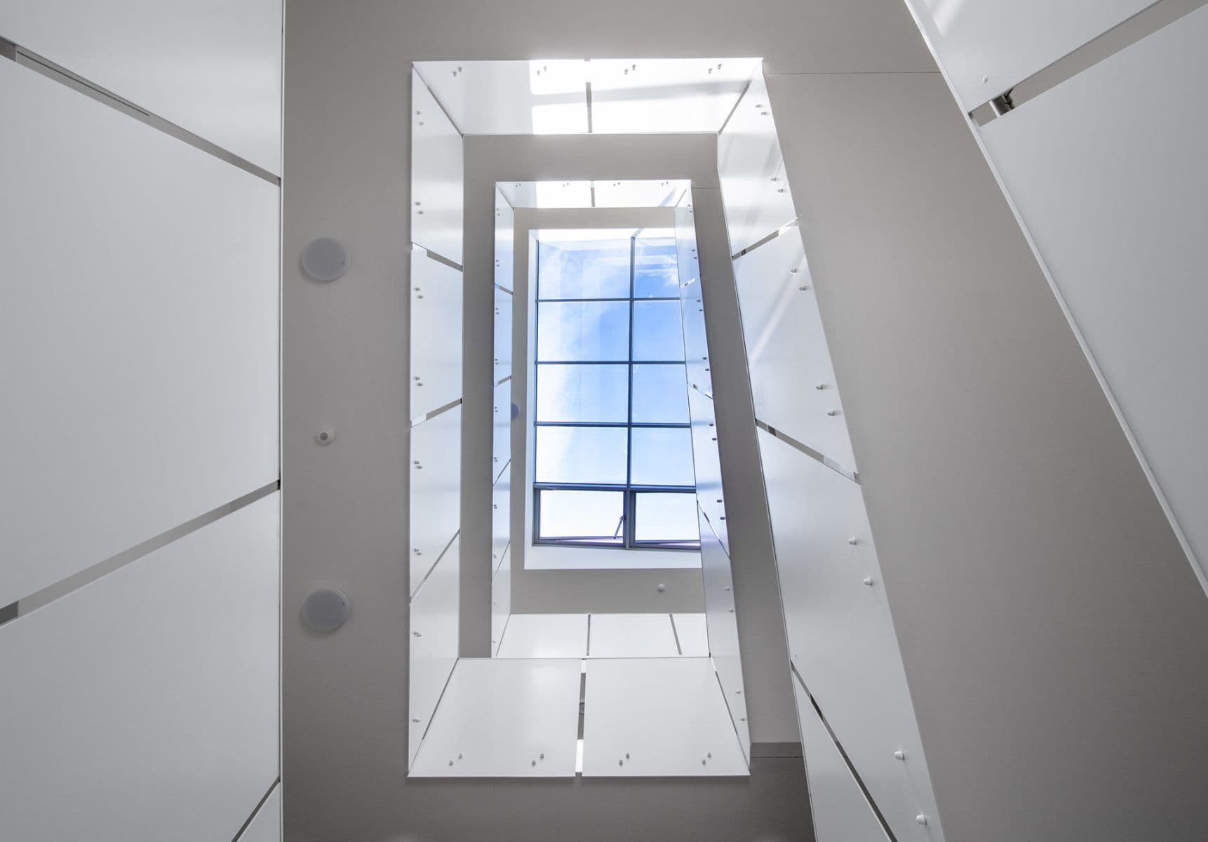 Pronájem bytu 1+kk 27 m², Heřmanická, Praha, Praha Pronájem bytu 1+kk 27 m², Heřmanická, Praha, Praha