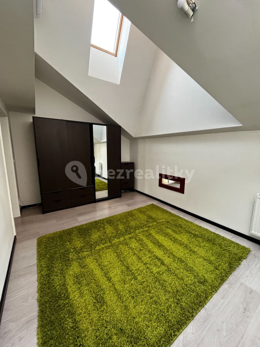 Pronájem bytu 3+kk 80 m², Křenová, Brno, Jihomoravský kraj Pronájem bytu 3+kk 80 m², Křenová, Brno, Jihomoravský kraj