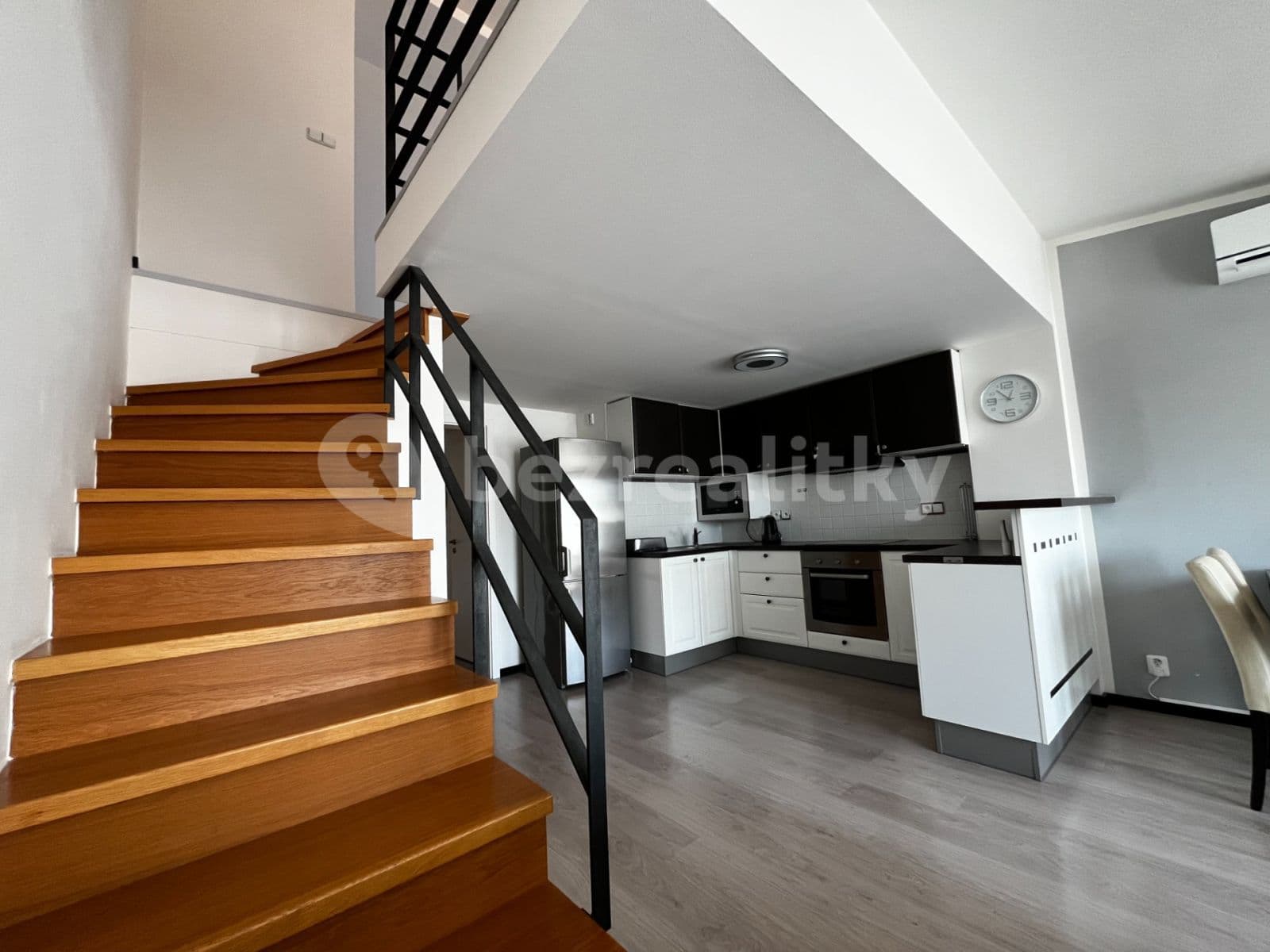 Pronájem bytu 3+kk 80 m², Křenová, Brno, Jihomoravský kraj Pronájem bytu 3+kk 80 m², Křenová, Brno, Jihomoravský kraj