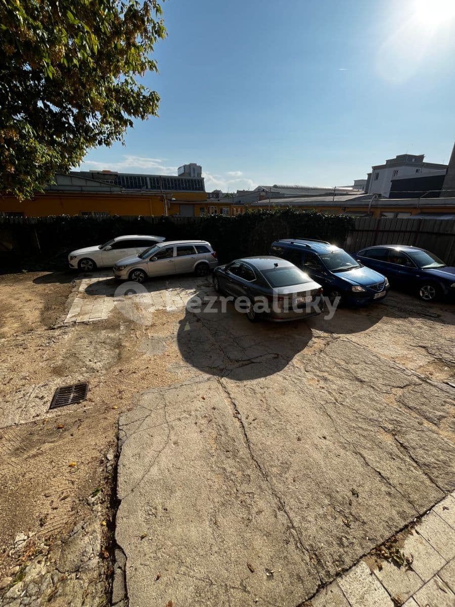 Pronájem bytu 3+kk 80 m², Křenová, Brno, Jihomoravský kraj Pronájem bytu 3+kk 80 m², Křenová, Brno, Jihomoravský kraj